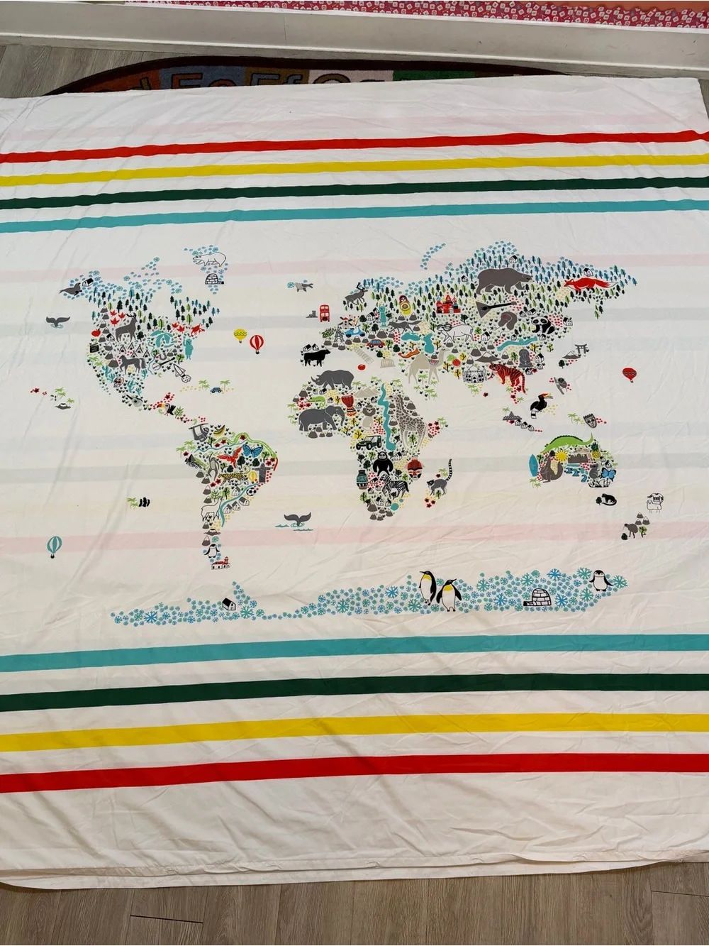 World Map Cotton Duvet Cover in White with Multicolor Stripes